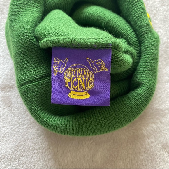 urban outfitters coney island picnic "come outside" beanie - Picture 3 of 4